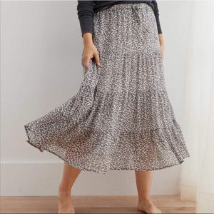 Aerie Grey Print Skirt